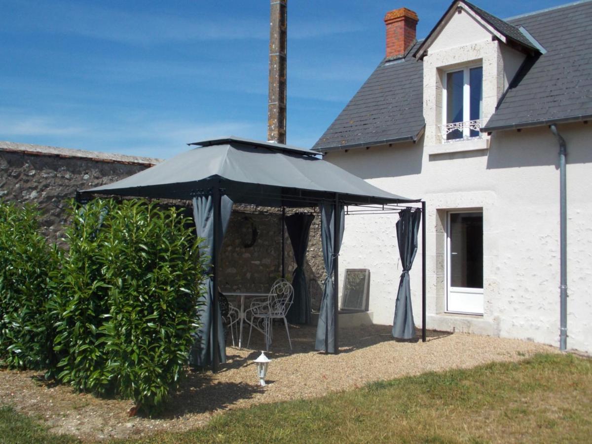 Bed and Breakfast Domaine Du Gue Du Roi Cléry-Saint-André Exteriér fotografie